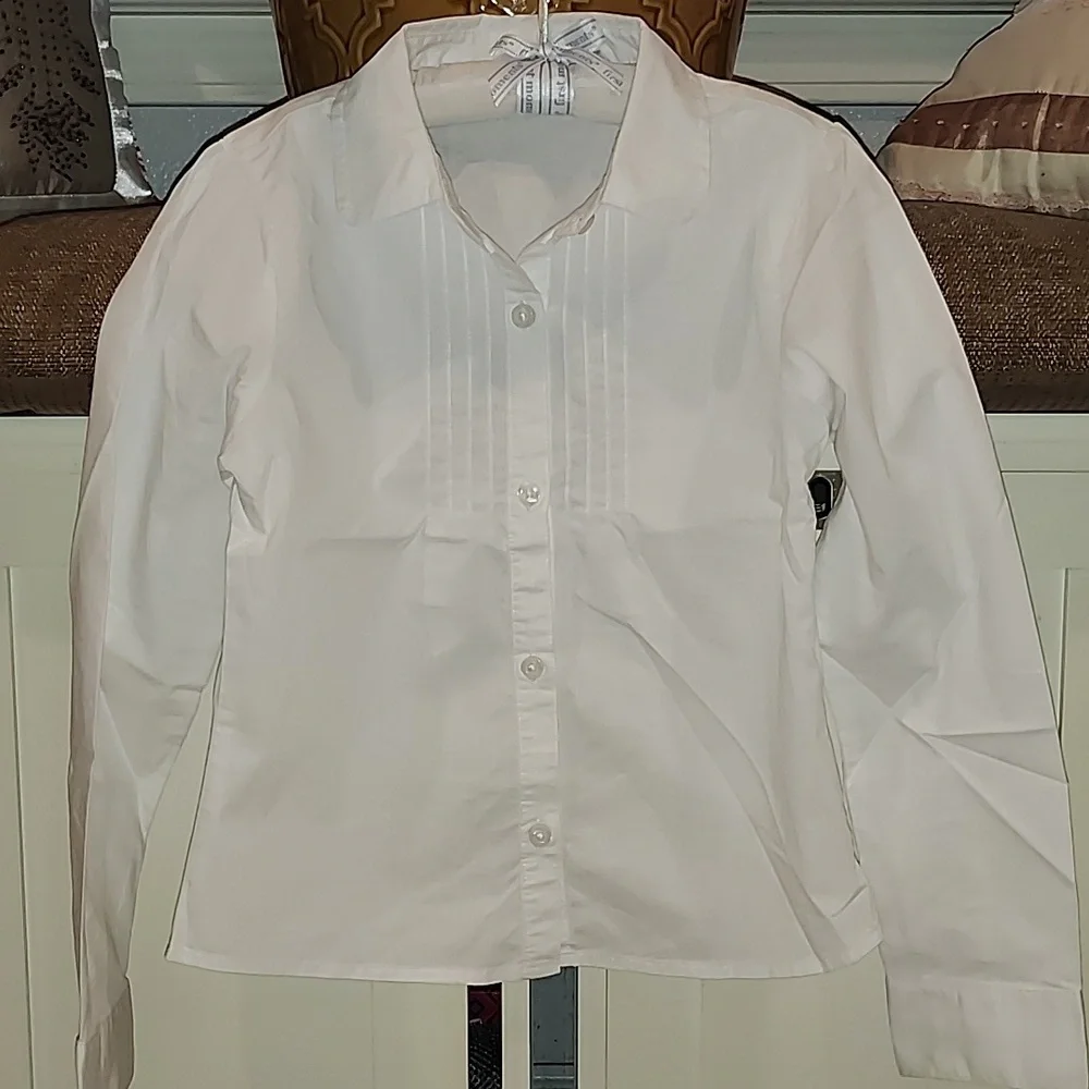 The children place White shirt M 7/8